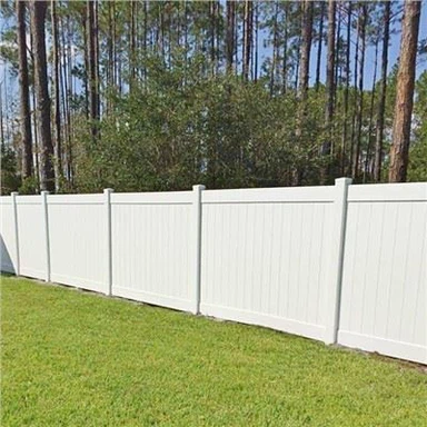 รั้วไวนิลสต็อคเคด