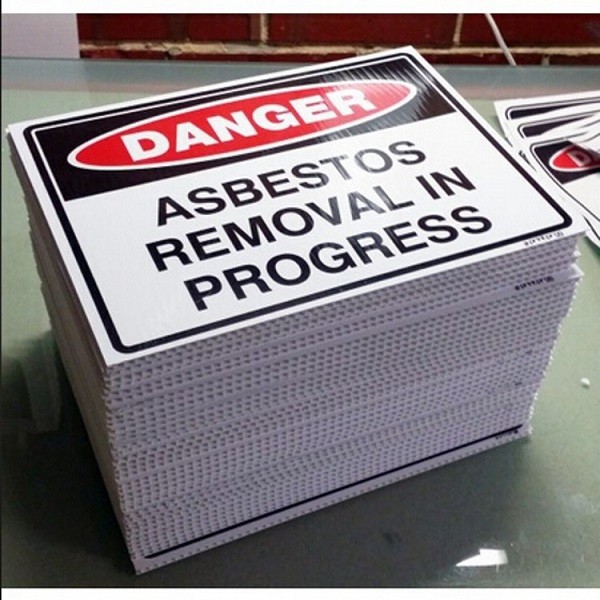 แผ่นโฟม PVC Crust สำหรับป้ายกลางแจ้ง