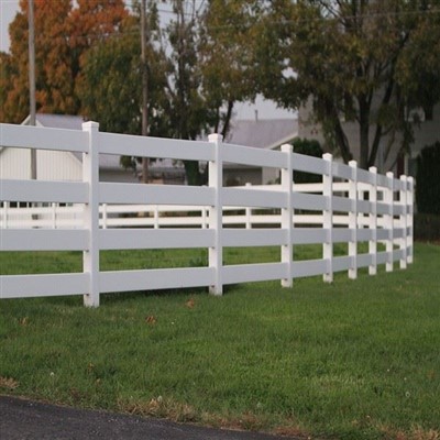 รั้วแยกส่วนสำหรับลาน