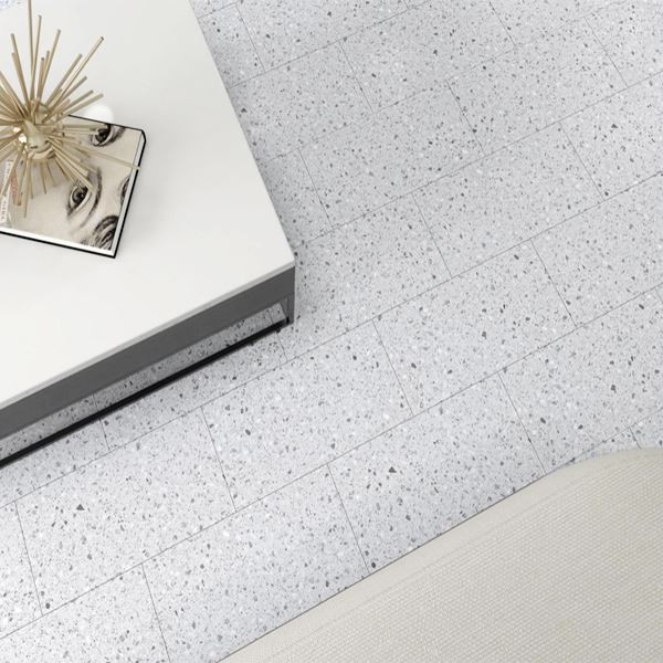 SPC พื้นไม้กระดานกันน้ำ